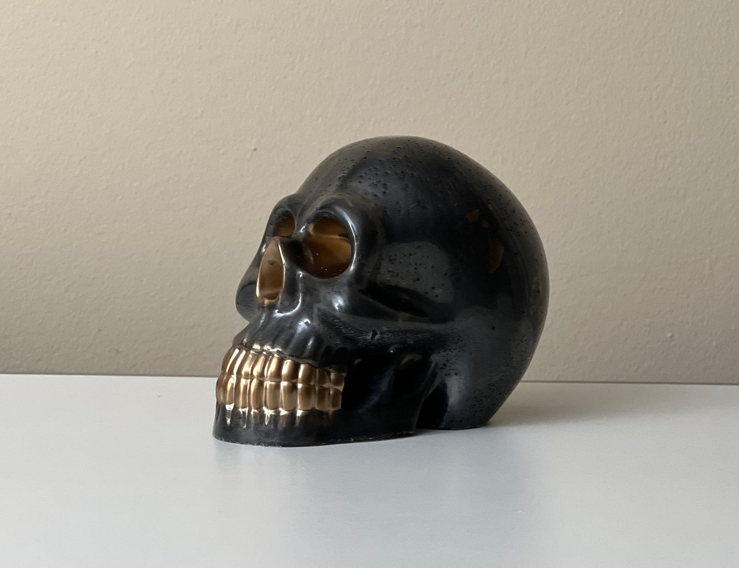 Large Resin Skull